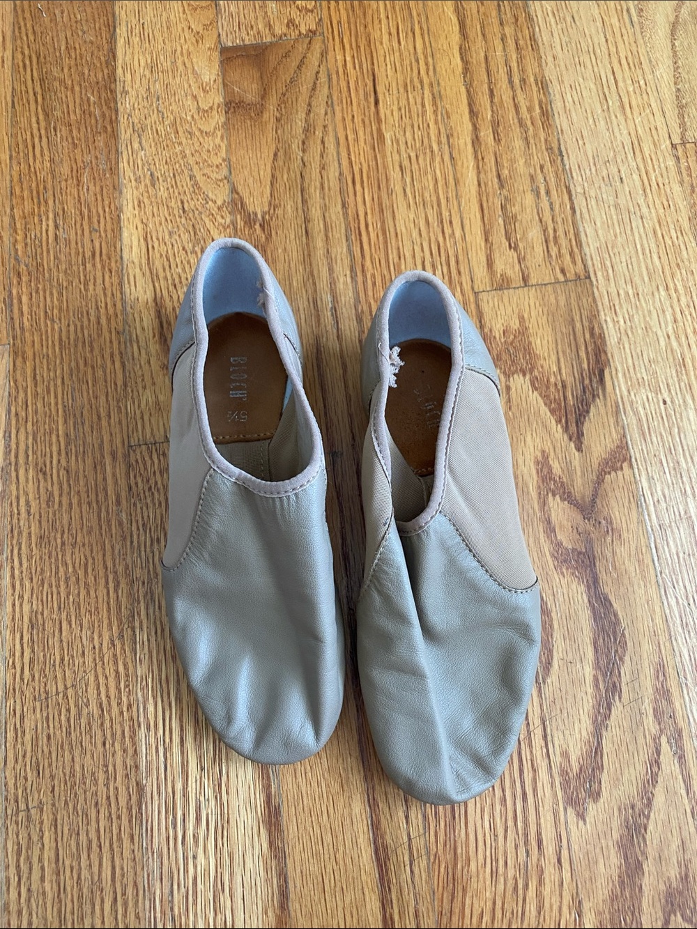 Girls Bloch Tab Jazz Shoes Size 5.5